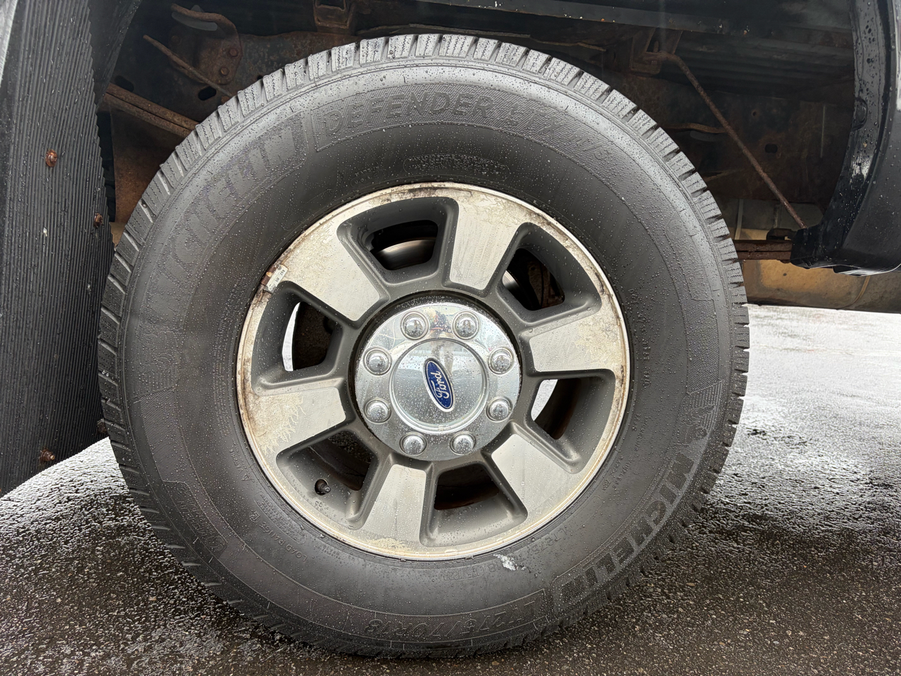 Ford Super Duty F-350 SRW  2011