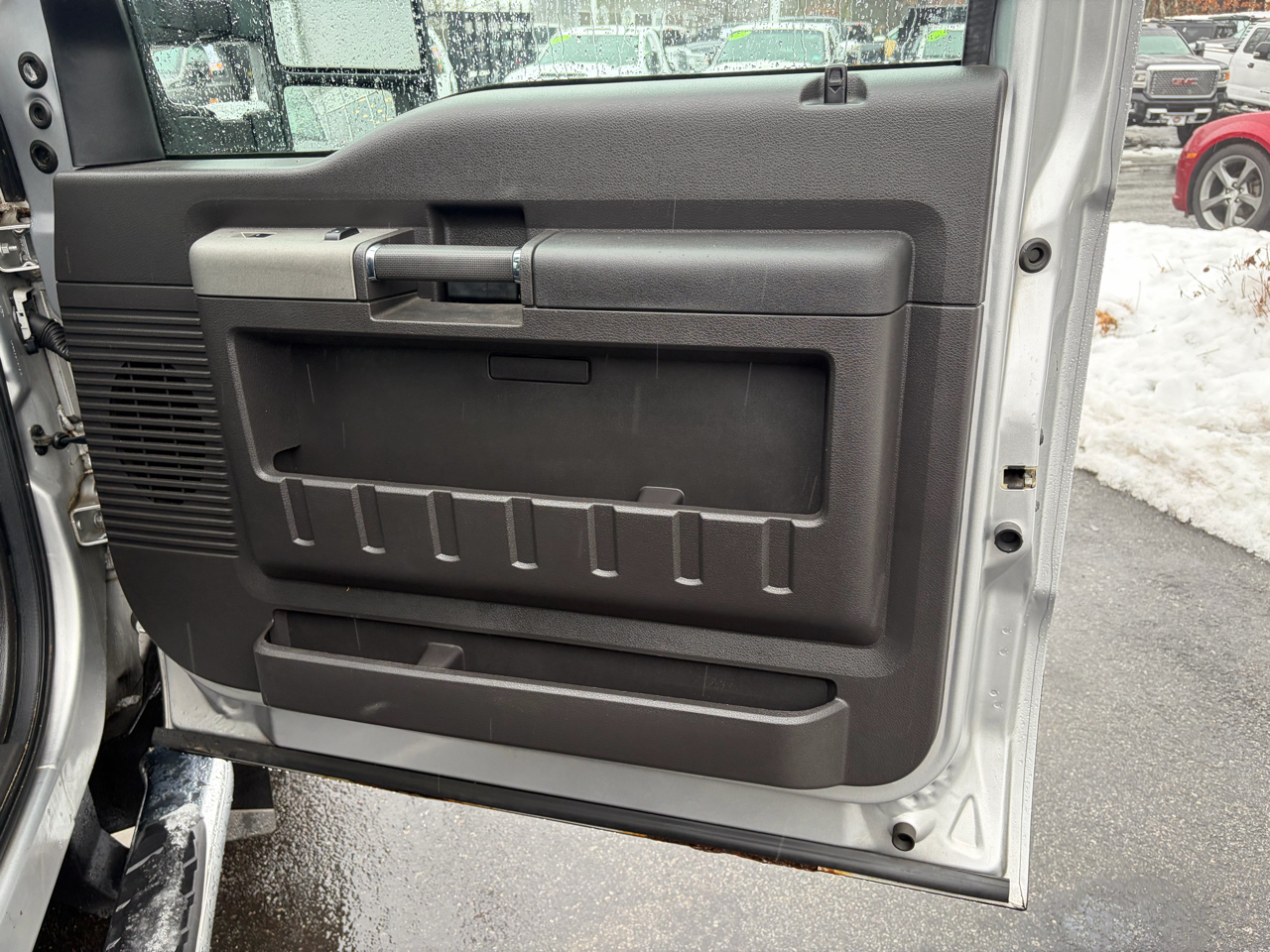 Ford Super Duty F-350 SRW  2011