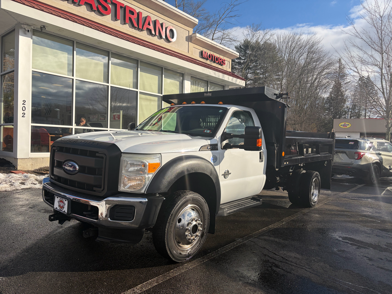 Ford Super Duty F-550 DRW  2011