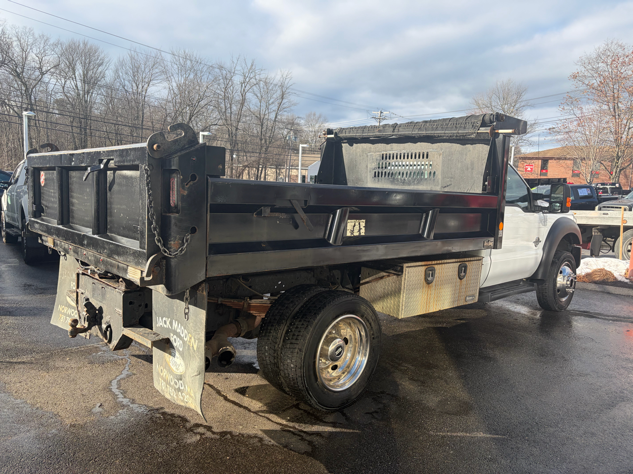 Ford Super Duty F-550 DRW  2011