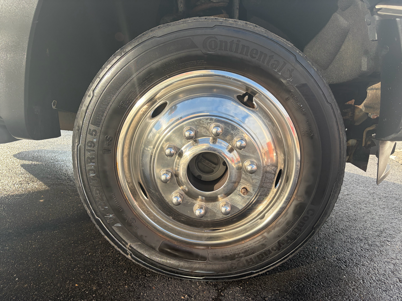 Ford Super Duty F-550 DRW  2011