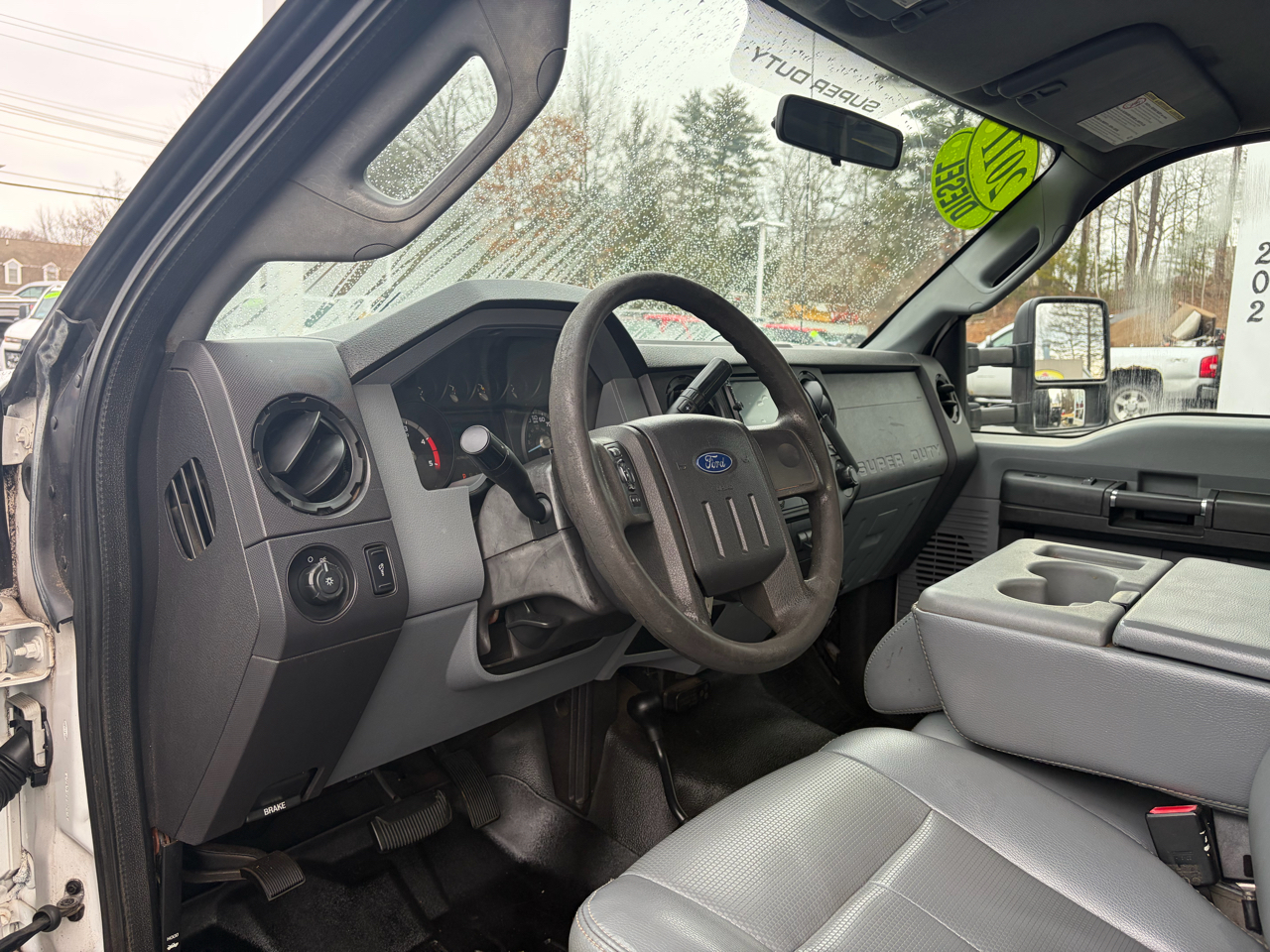 Ford Super Duty F-550 DRW  2011