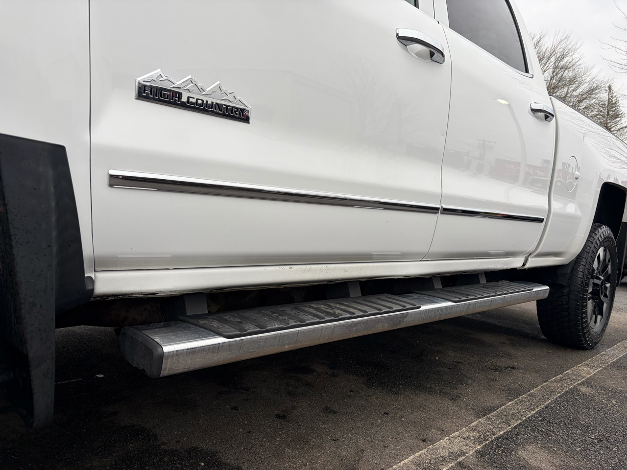 Chevrolet Silverado 2500HD Built After Aug 14  2015