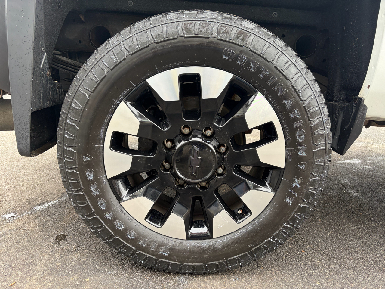 Chevrolet Silverado 2500HD Built After Aug 14  2015