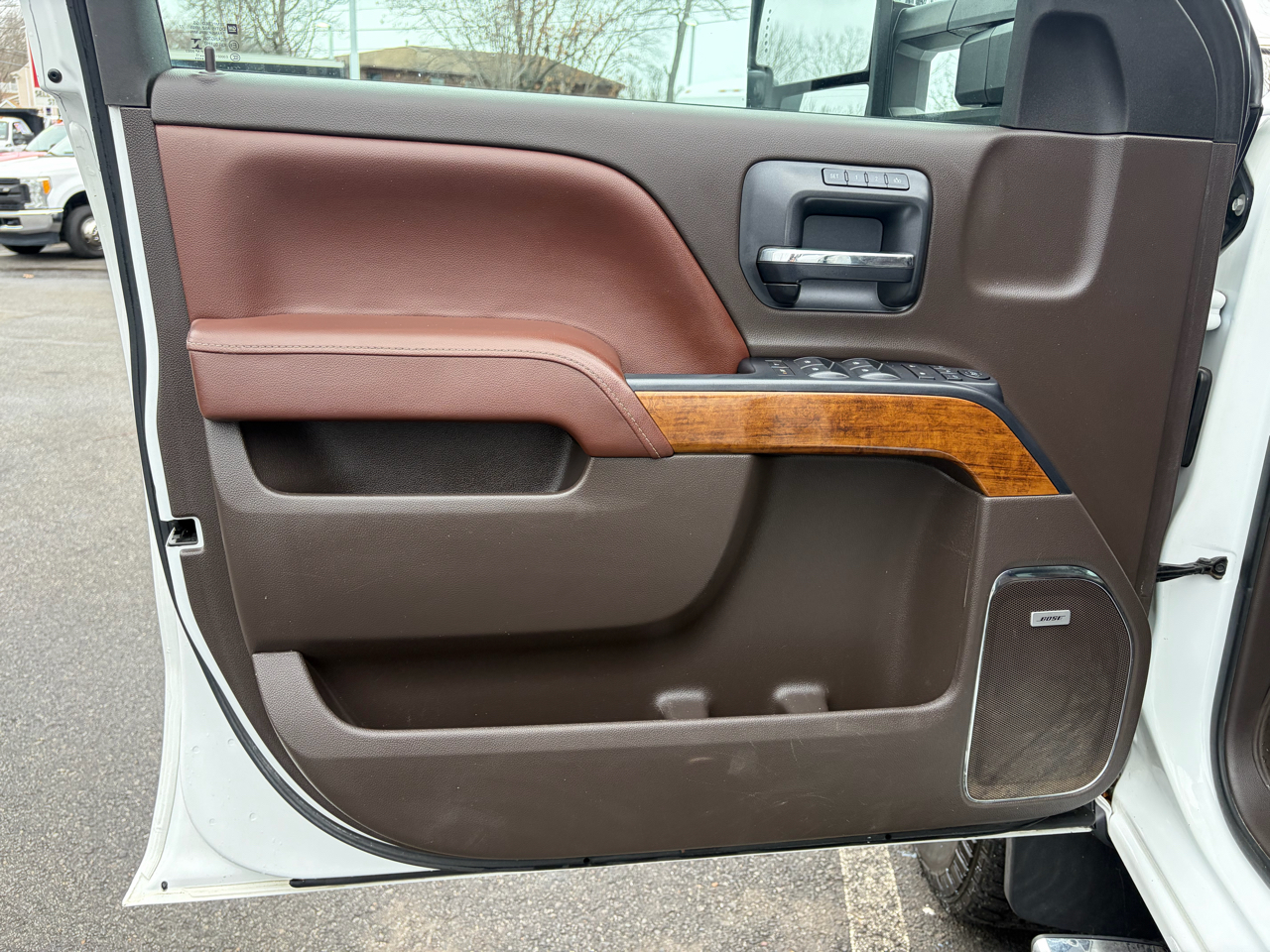 Chevrolet Silverado 2500HD Built After Aug 14  2015