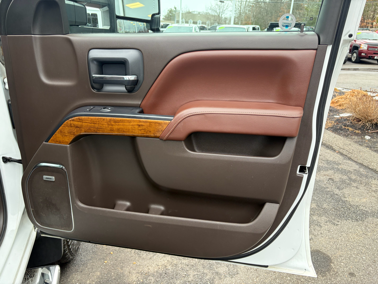 Chevrolet Silverado 2500HD Built After Aug 14  2015