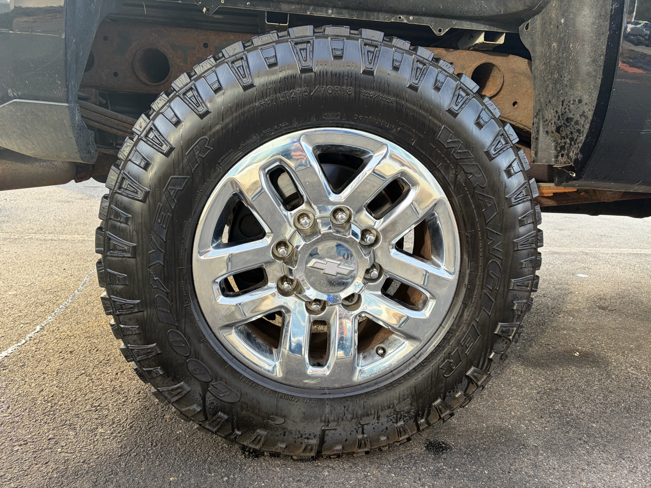 Chevrolet Silverado 2500HD Built After Aug 14  2015