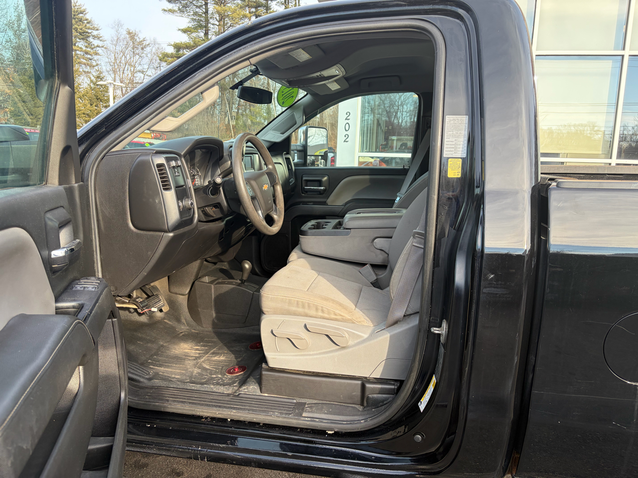 Chevrolet Silverado 2500HD Built After Aug 14  2015