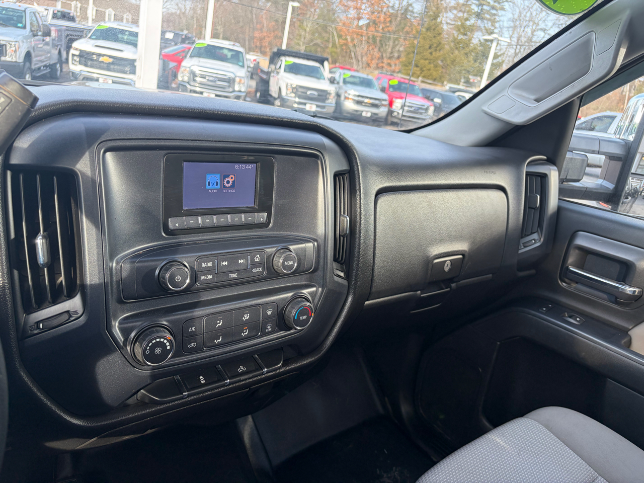 Chevrolet Silverado 2500HD Built After Aug 14  2015