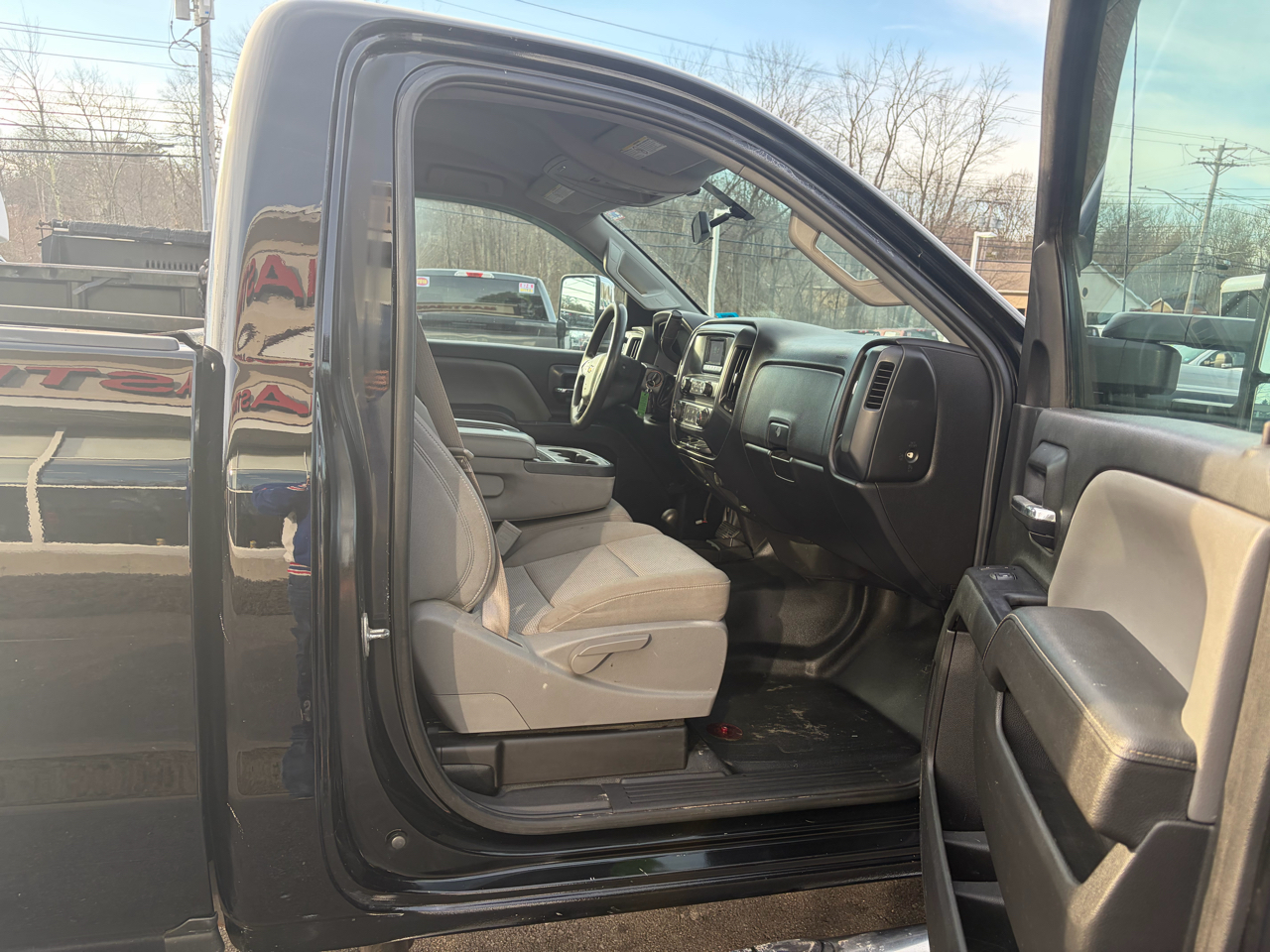 Chevrolet Silverado 2500HD Built After Aug 14  2015