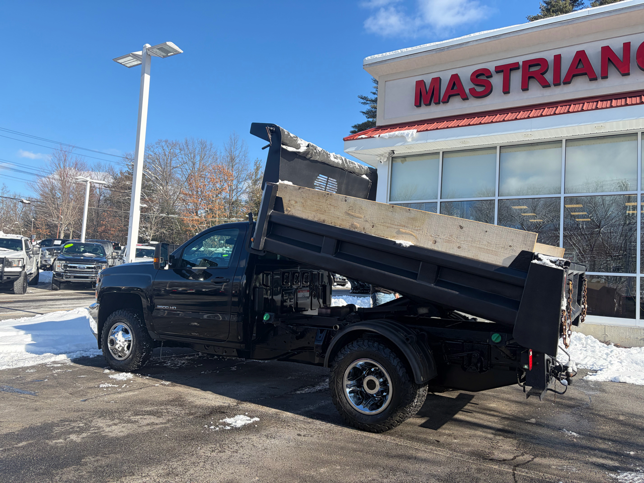 Chevrolet Silverado 3500HD Built After Aug 14  2015