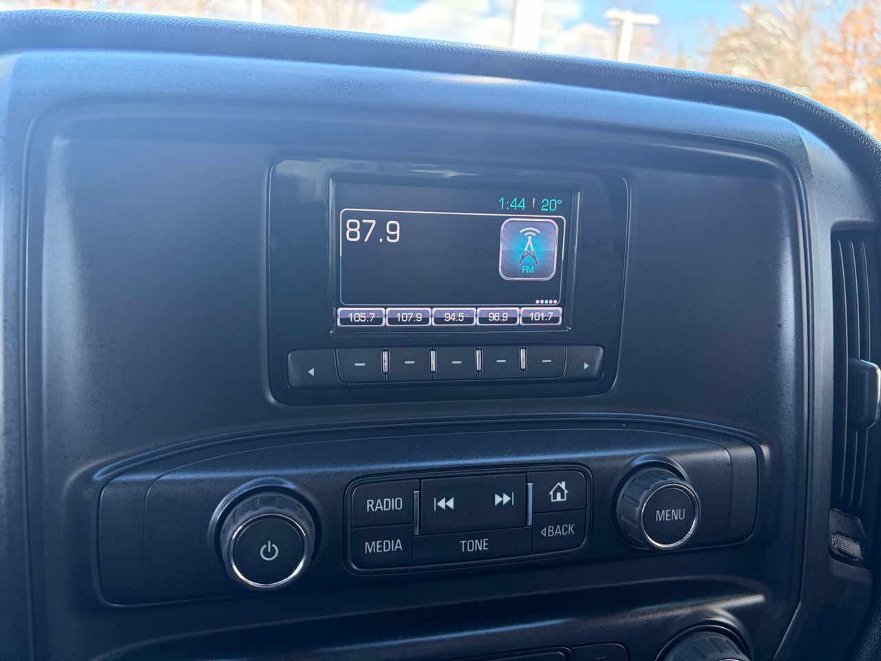 Chevrolet Silverado 3500HD Built After Aug 14  2015