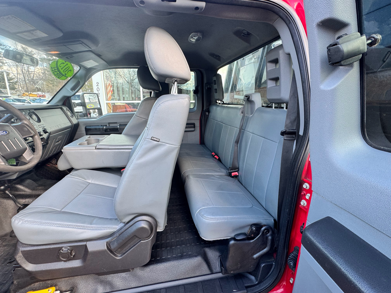 Ford Super Duty F-350 DRW  2015