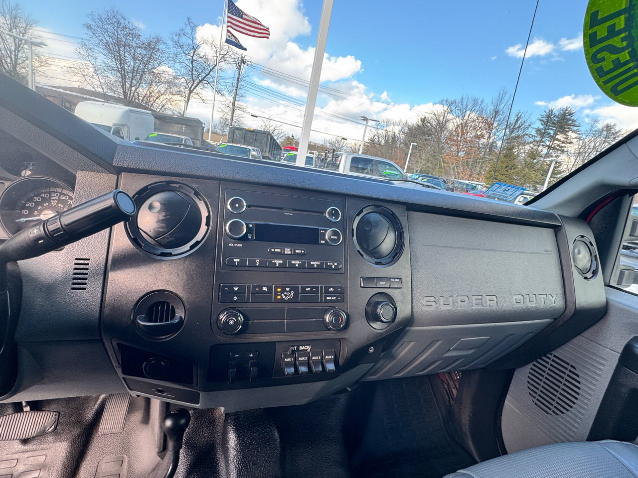 Ford Super Duty F-350 DRW  2015