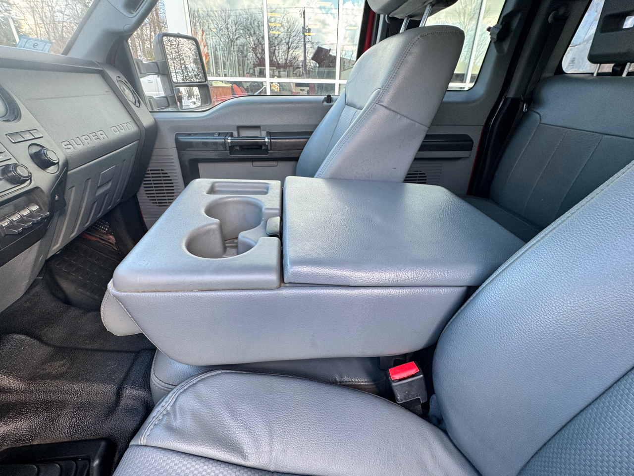 Ford Super Duty F-350 DRW  2015