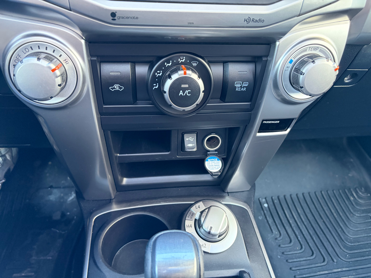 Toyota 4Runner  2014