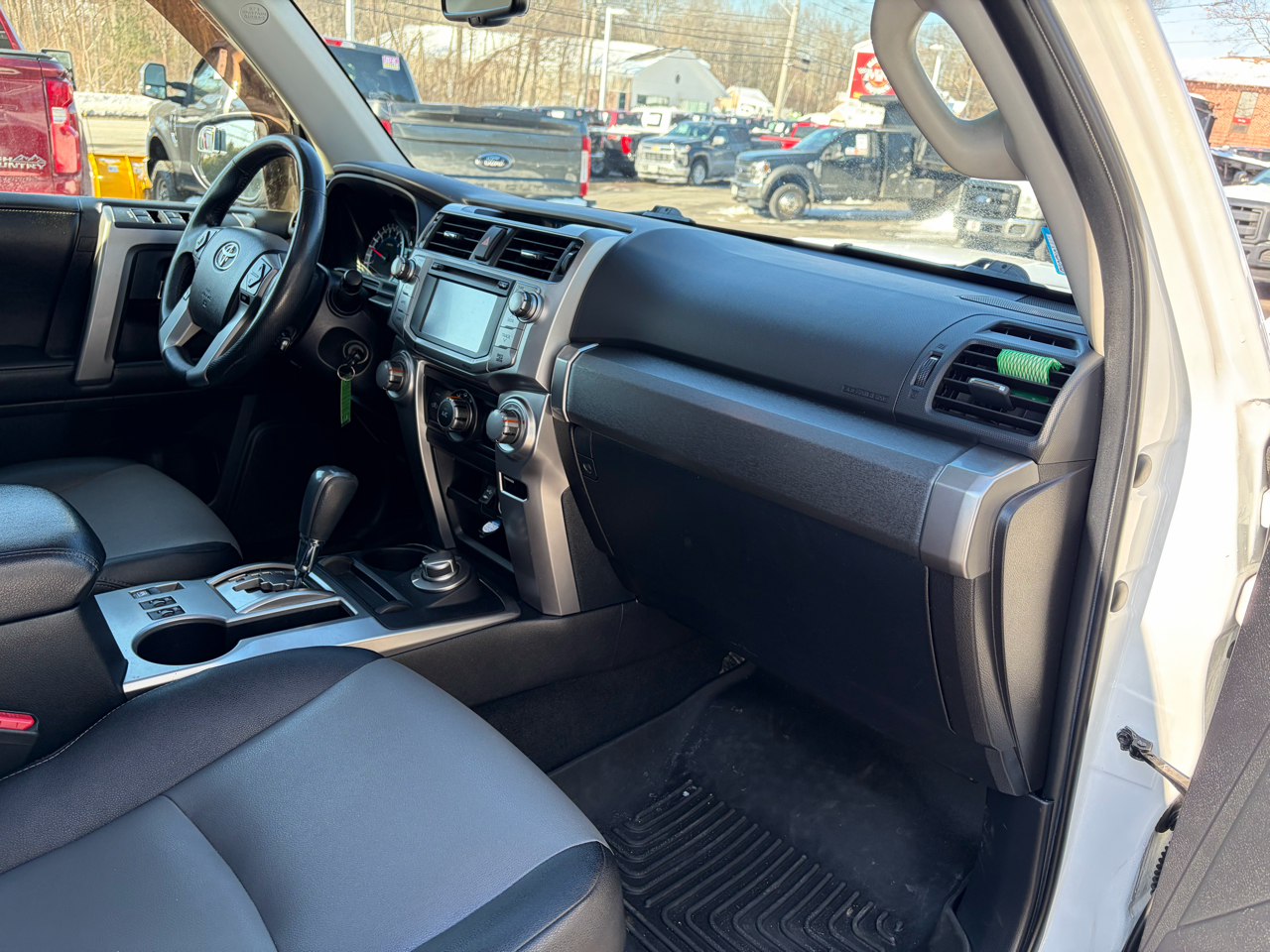 Toyota 4Runner  2014