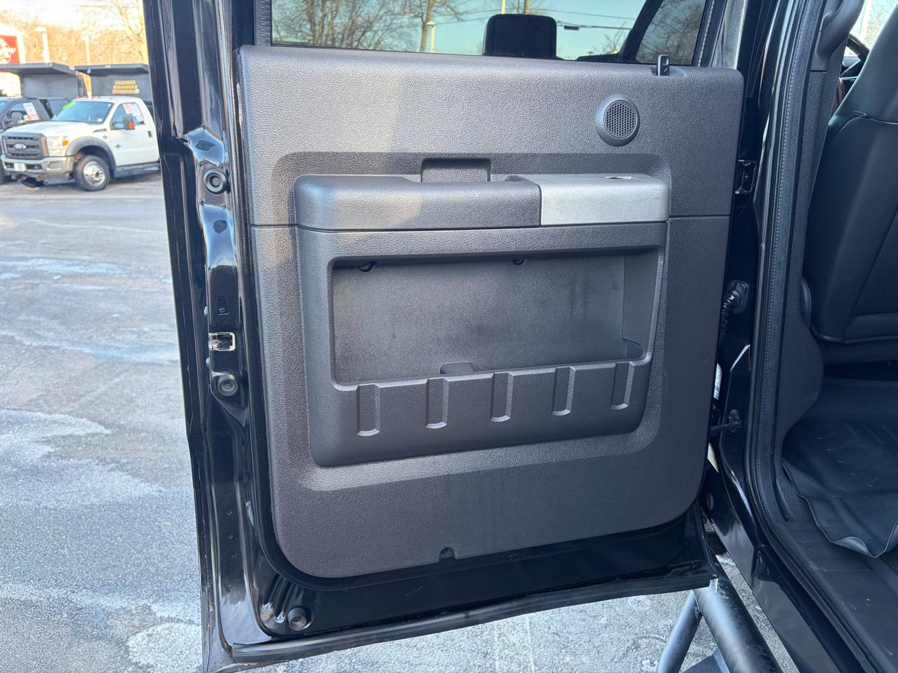 Ford Super Duty F-250 SRW  2011