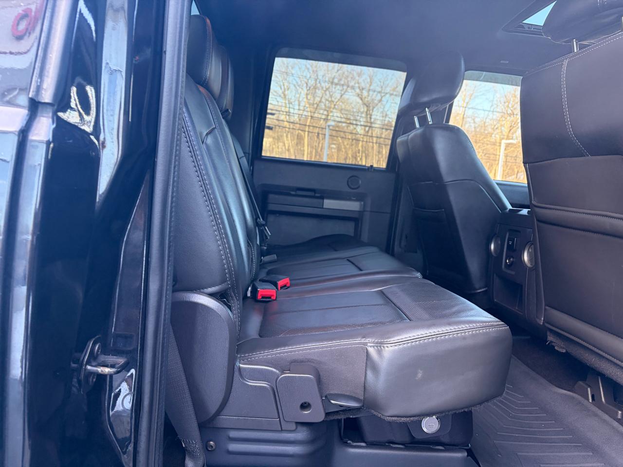 Ford Super Duty F-250 SRW  2011