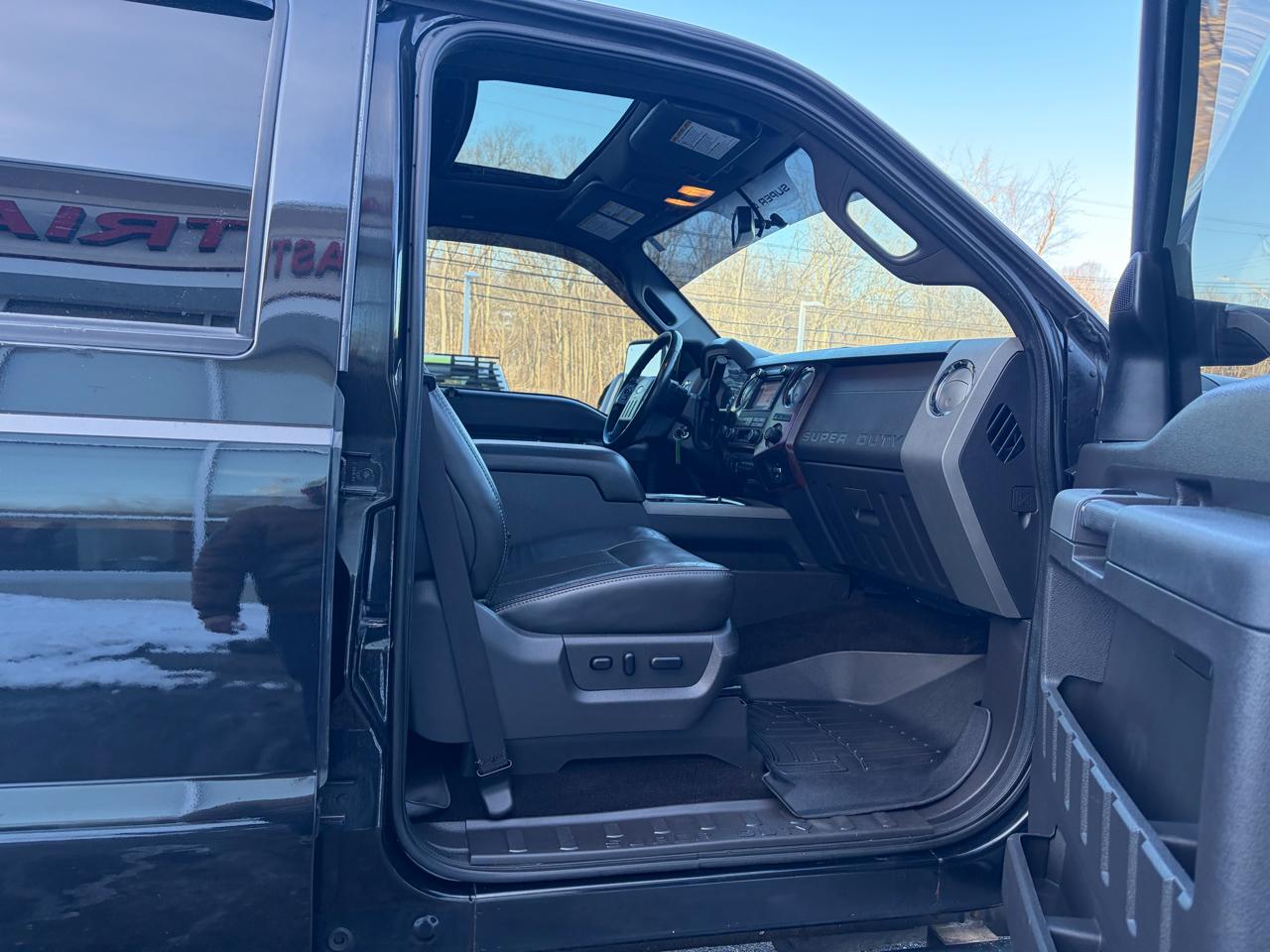 Ford Super Duty F-250 SRW  2011