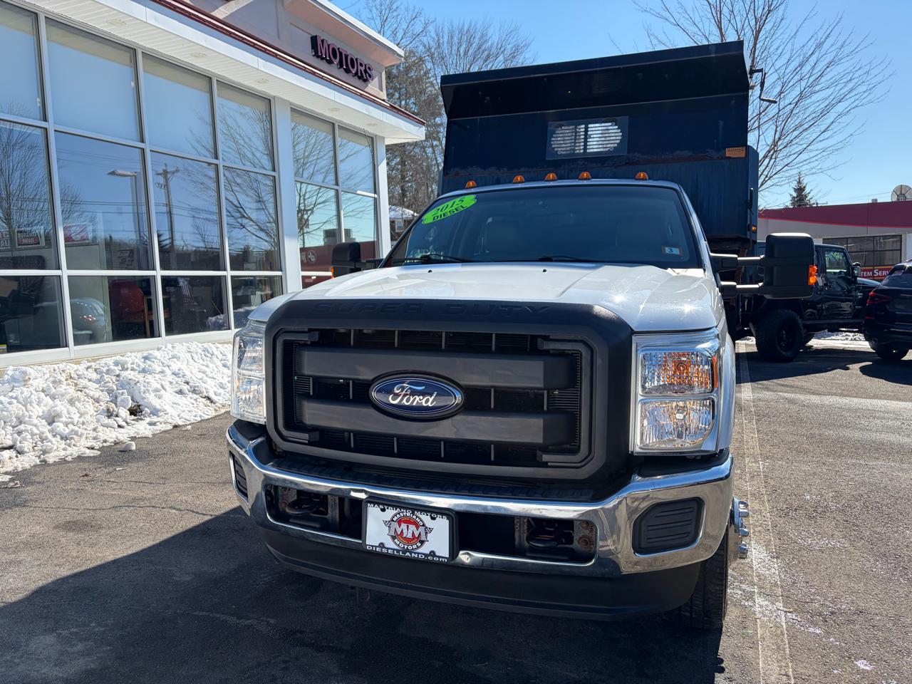 Ford Super Duty F-350 DRW  2015