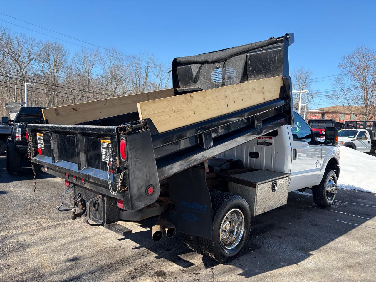 Ford Super Duty F-350 DRW  2015