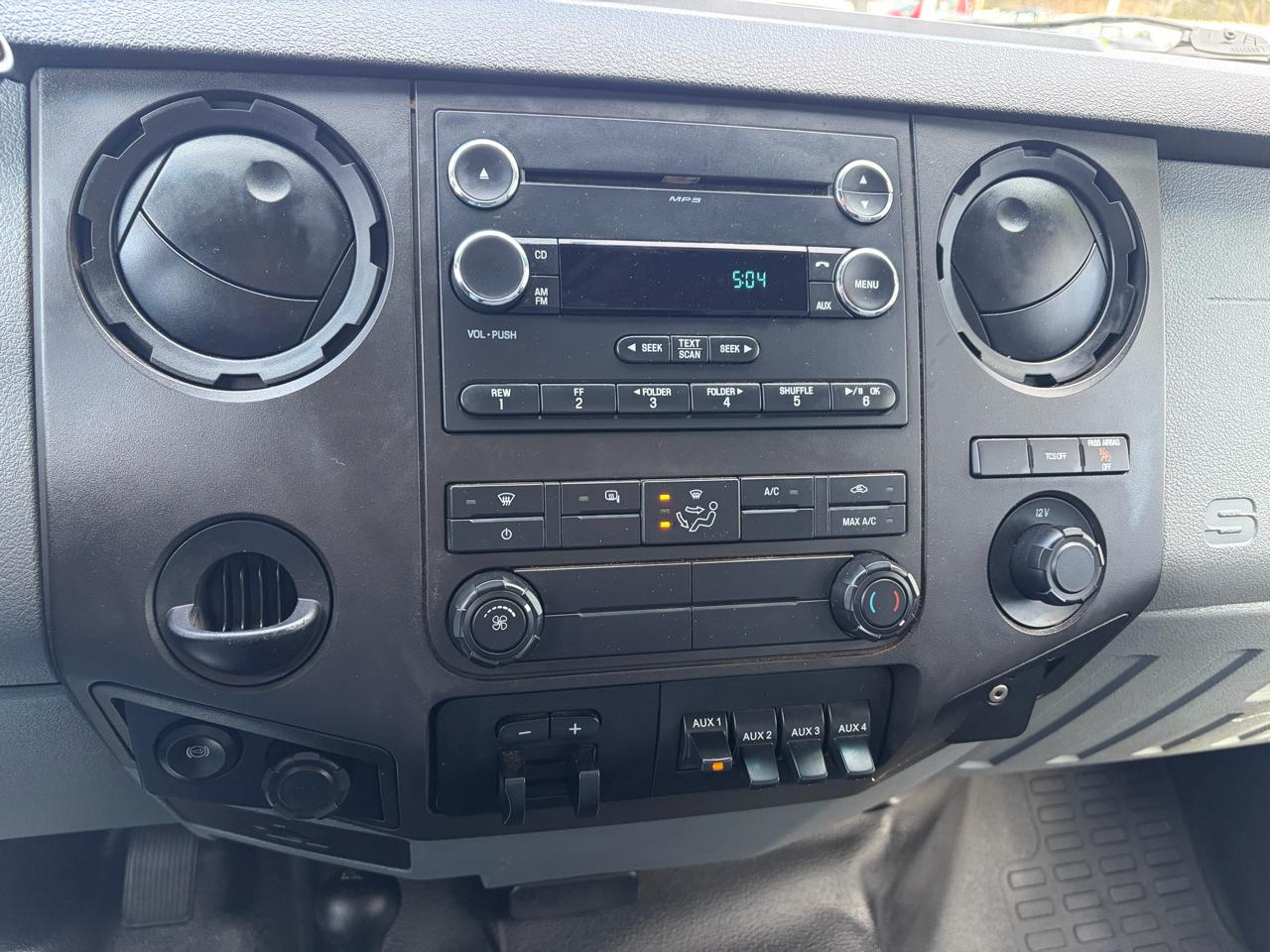 Ford Super Duty F-350 DRW  2015