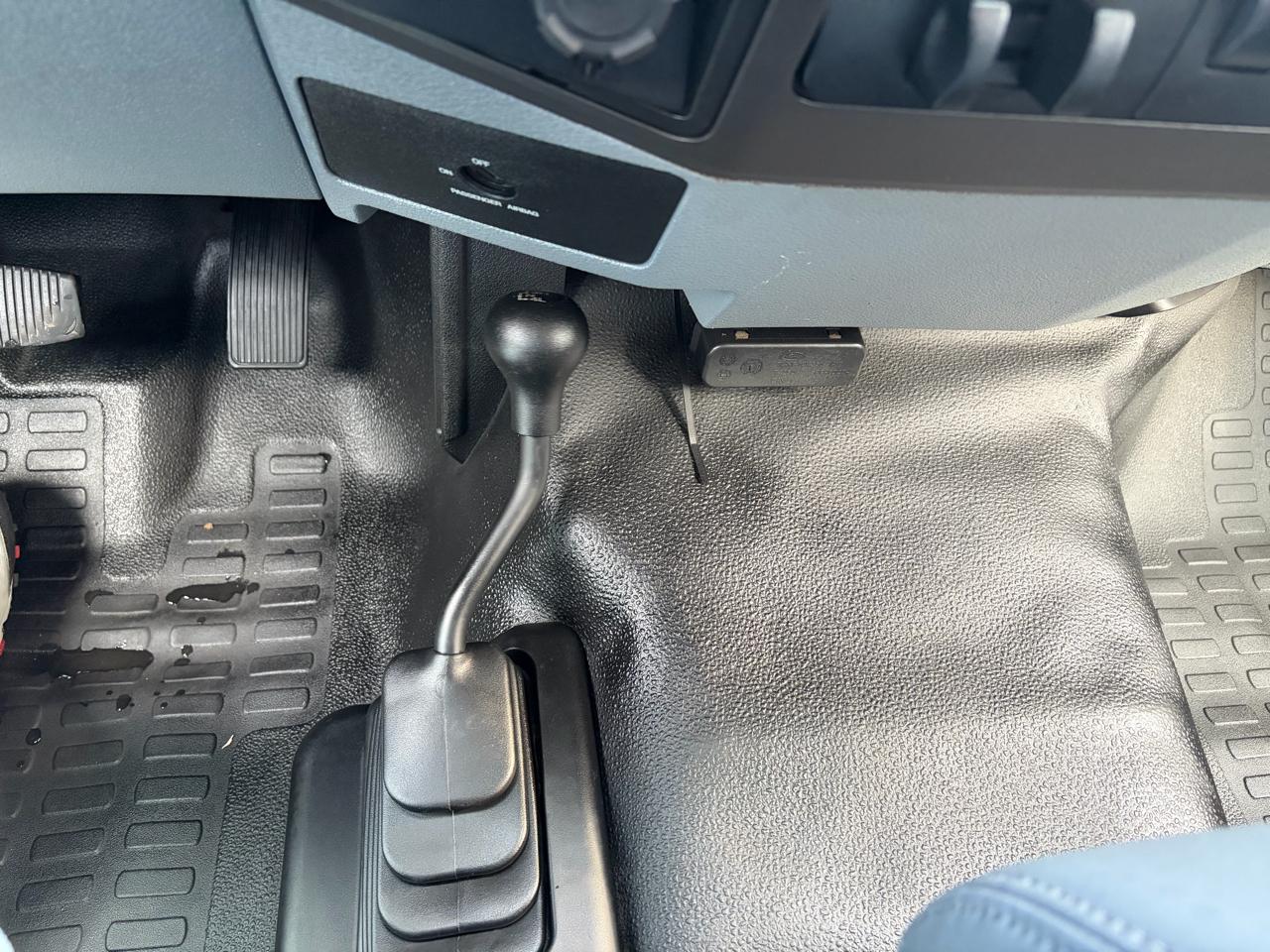 Ford Super Duty F-350 DRW  2015