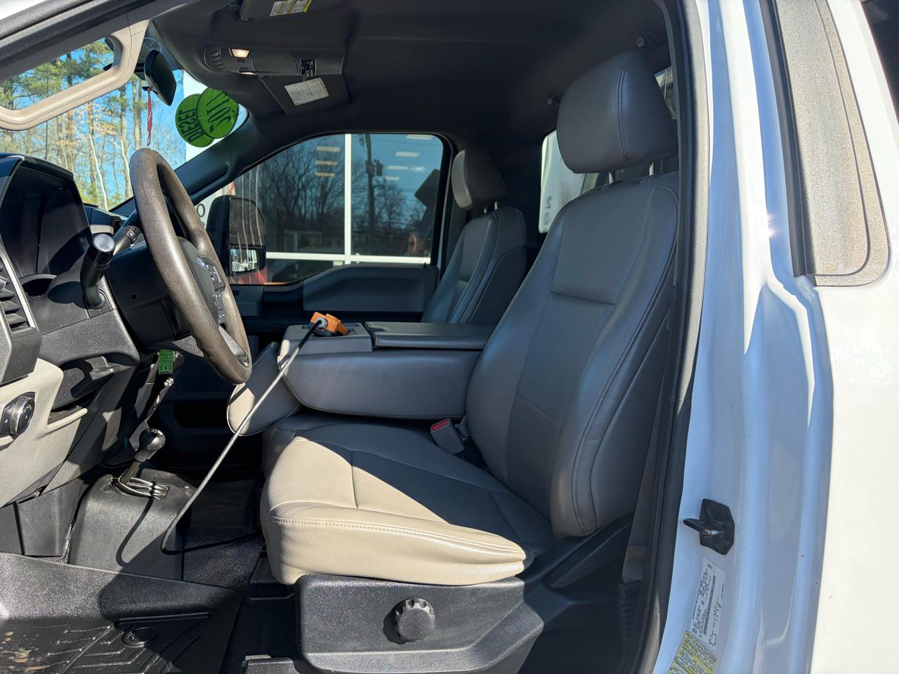 Ford Super Duty F-550 DRW  2017