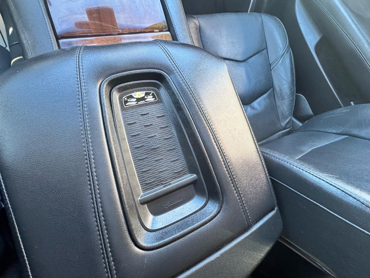 Cadillac Escalade ESV  2016