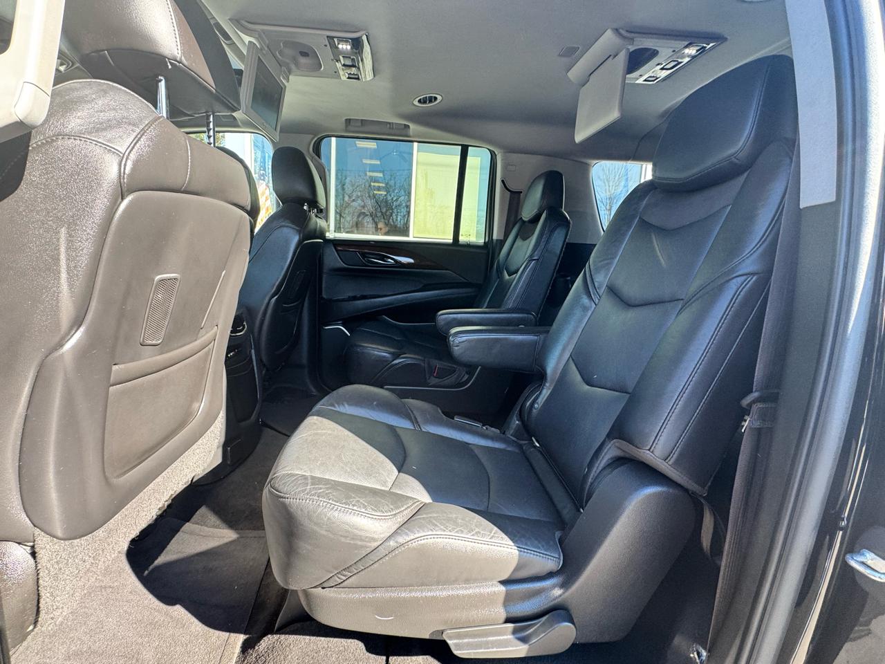 Cadillac Escalade ESV  2016