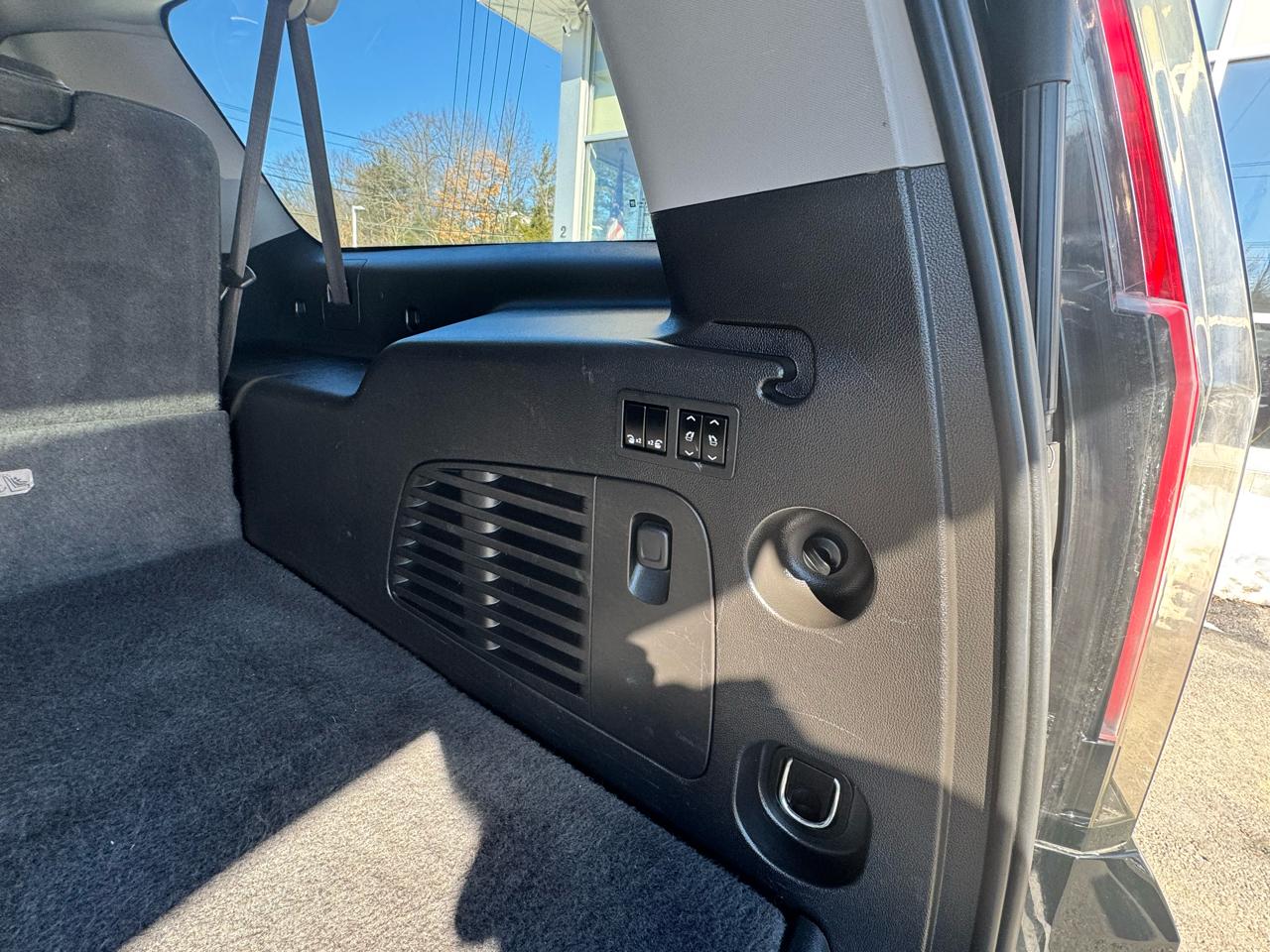 Cadillac Escalade ESV  2016