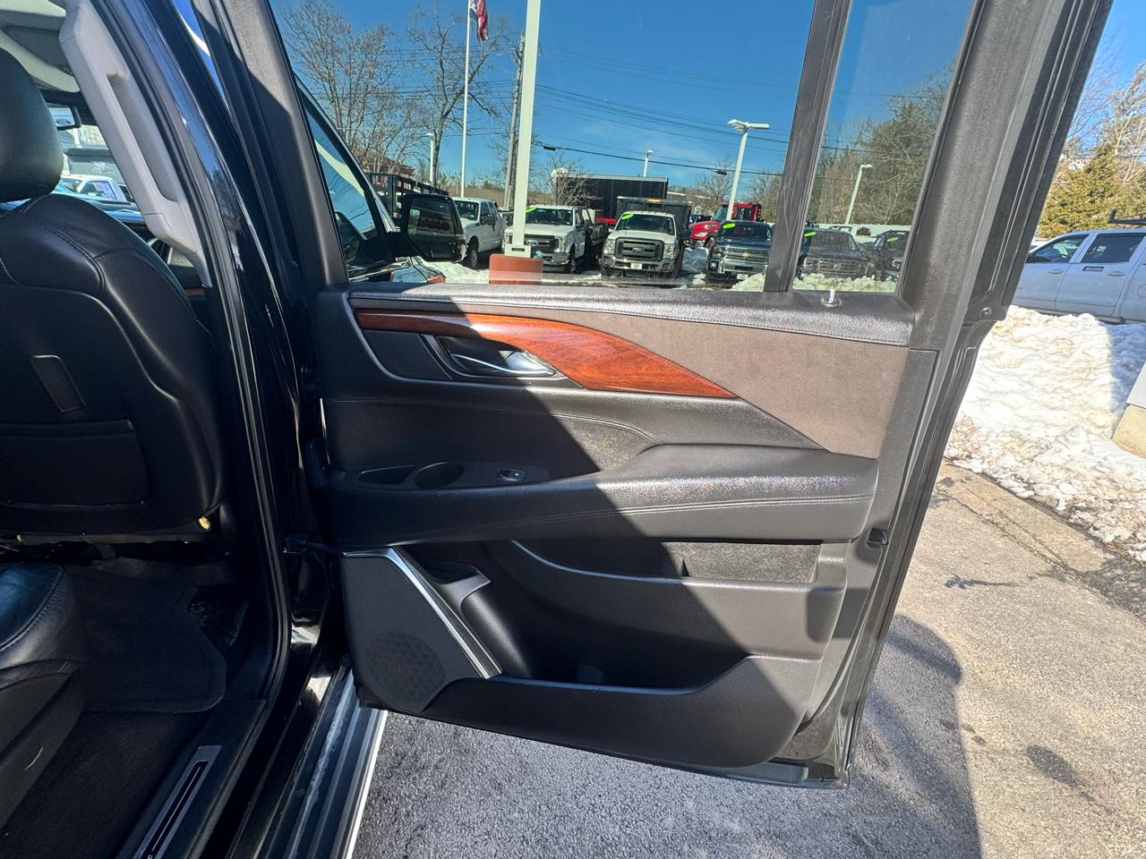 Cadillac Escalade ESV  2016