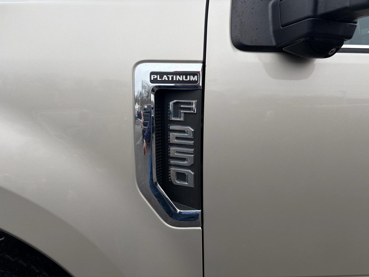 Ford Super Duty F-250 SRW  2017