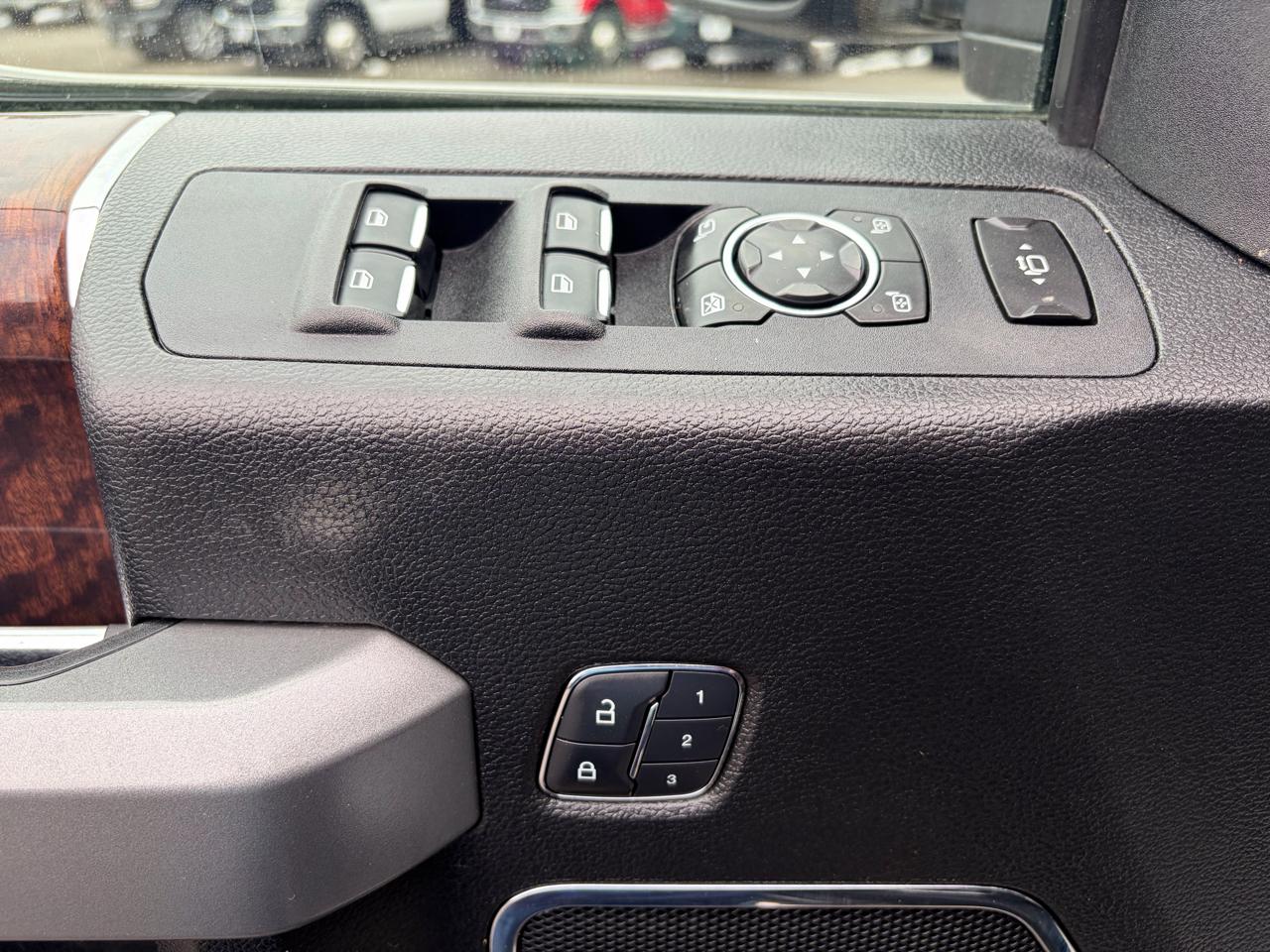 Ford Super Duty F-250 SRW  2017