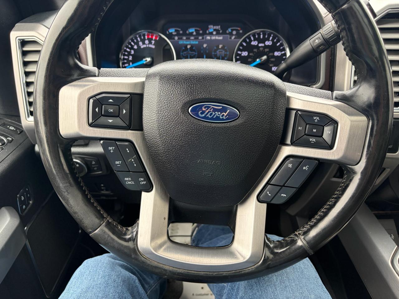 Ford Super Duty F-250 SRW  2017