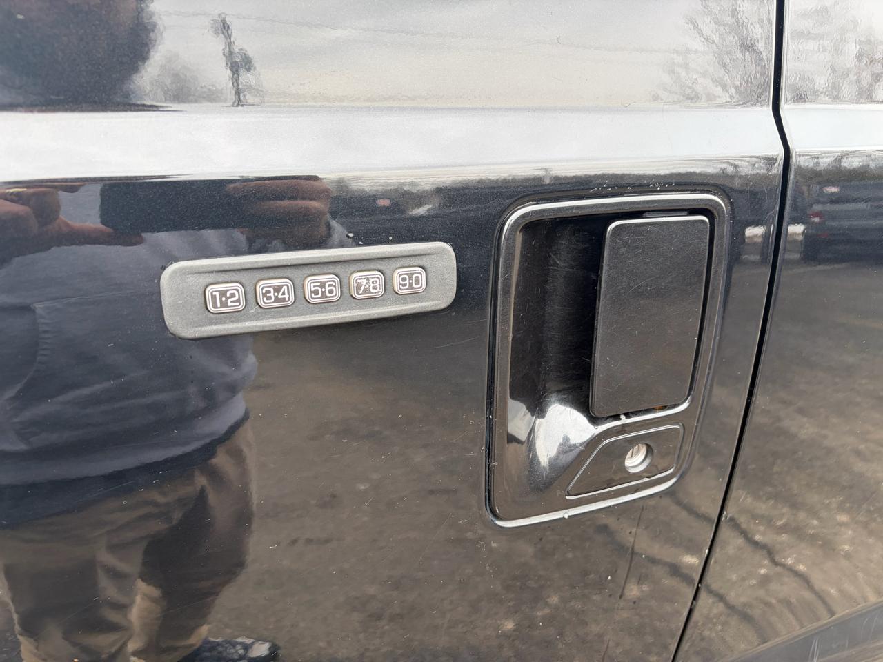 Ford Super Duty F-250 SRW  2012