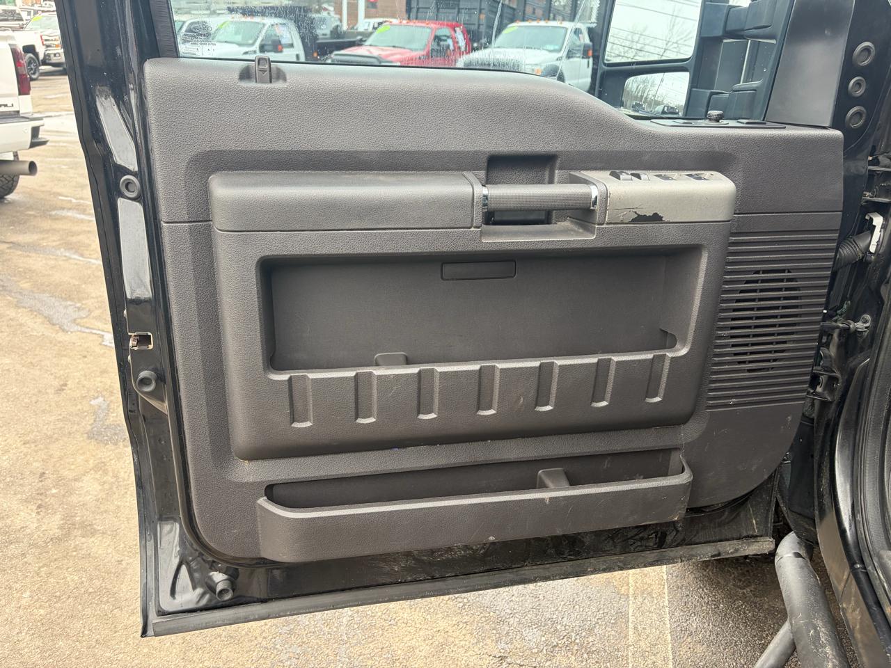 Ford Super Duty F-250 SRW  2012