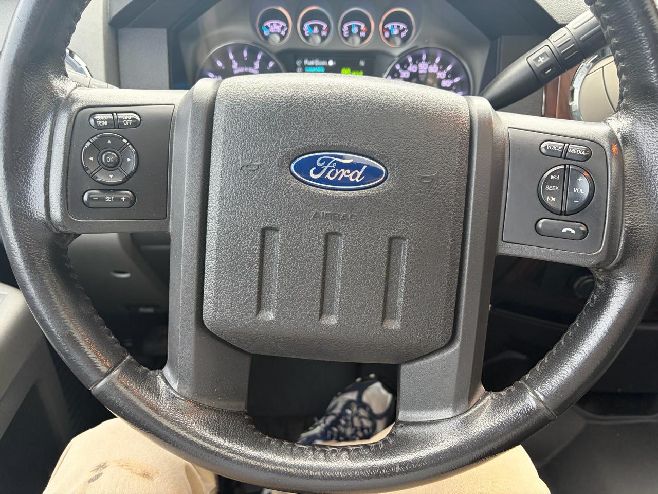 Ford Super Duty F-250 SRW  2012