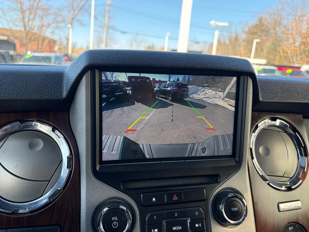 Ford Super Duty F-350 SRW  2015