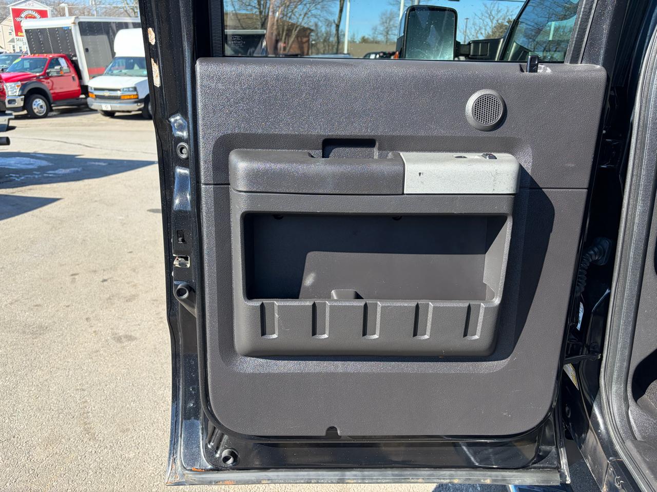 Ford Super Duty F-350 SRW  2015