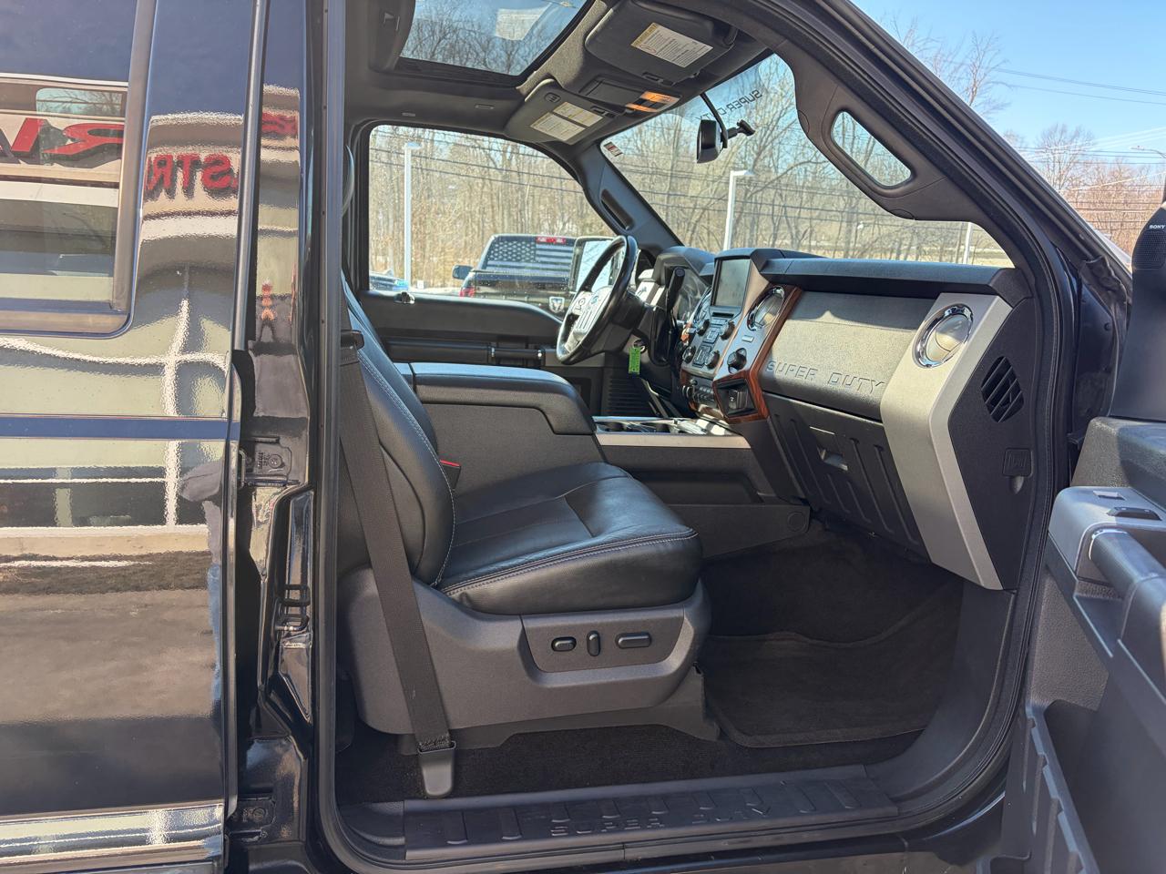 Ford Super Duty F-350 SRW  2015