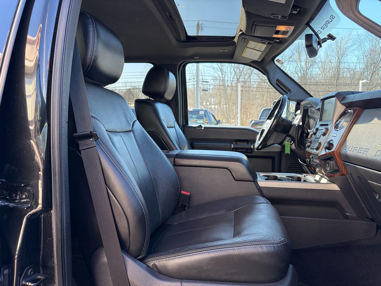 Ford Super Duty F-350 SRW  2015