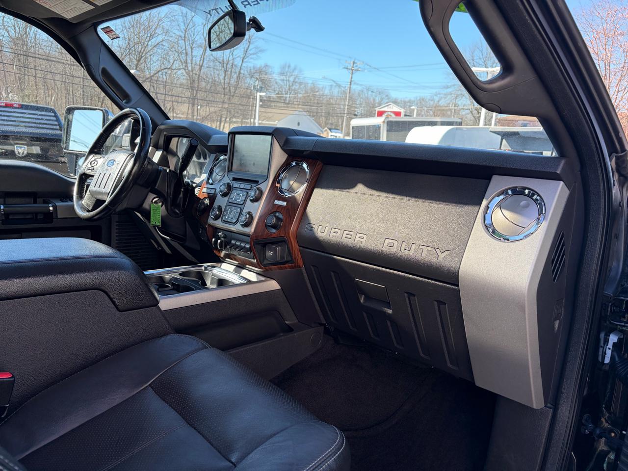 Ford Super Duty F-350 SRW  2015