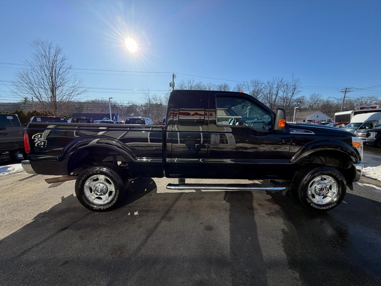 Ford Super Duty F-350 SRW  2012