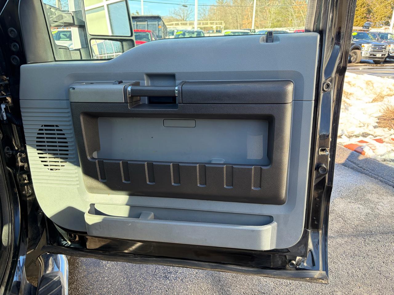 Ford Super Duty F-350 SRW  2012