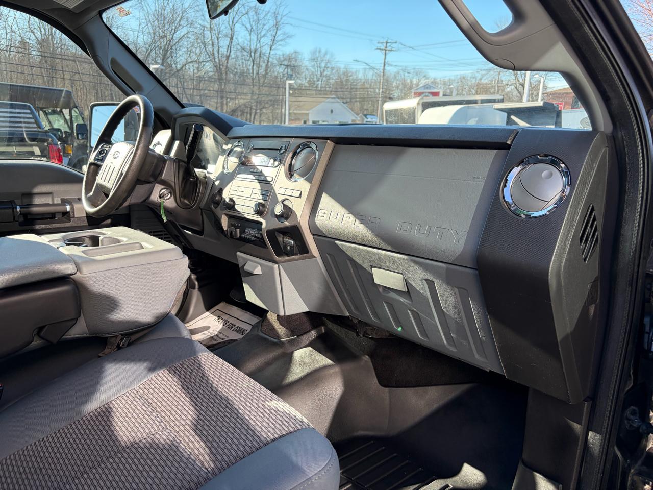 Ford Super Duty F-350 SRW  2012