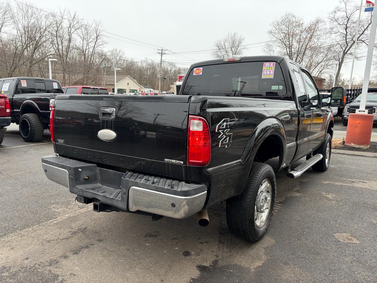 Ford Super Duty F-350 SRW  2012