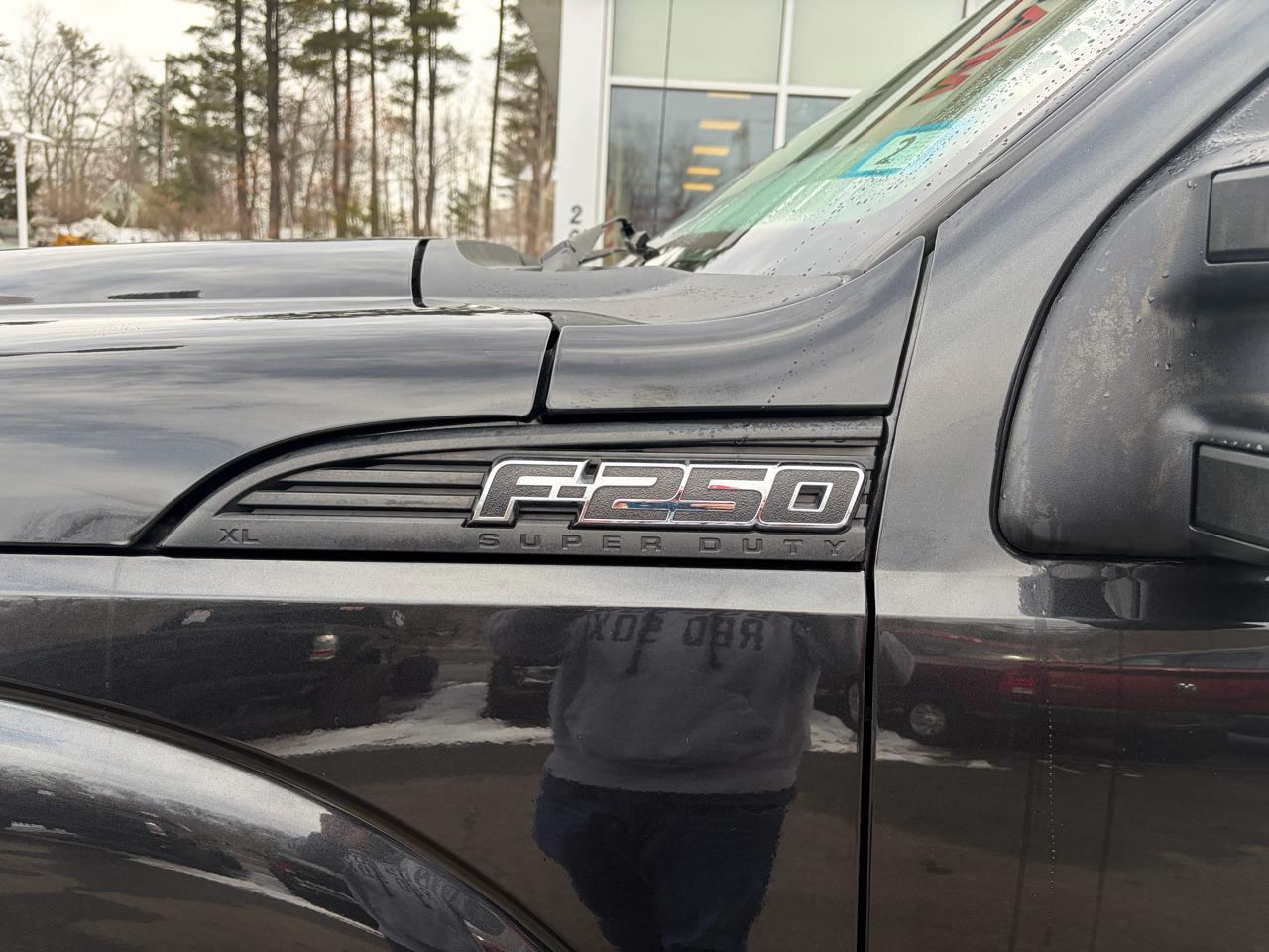 Ford Super Duty F-250 SRW  2014