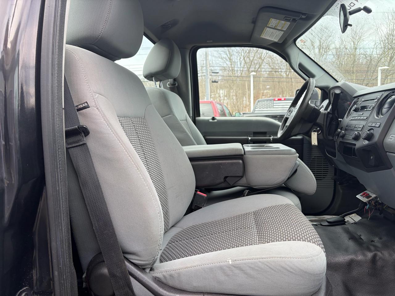 Ford Super Duty F-250 SRW  2014